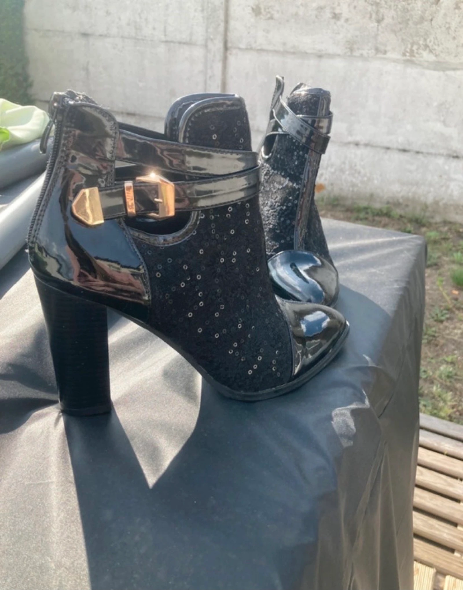 Talon / bottines noir paillettes 